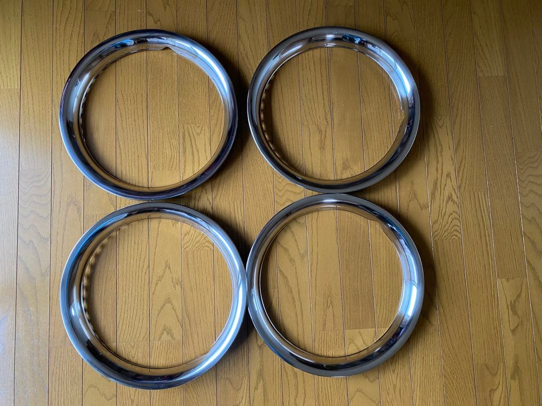 ムーンアイズ ステンレストリム 15インチ　4枚SET
