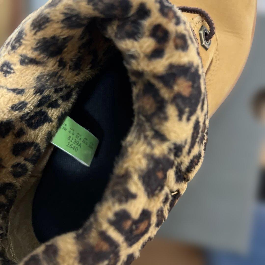 Timberland 6インチ レオパード ボアブーツ 23.5cm レディース