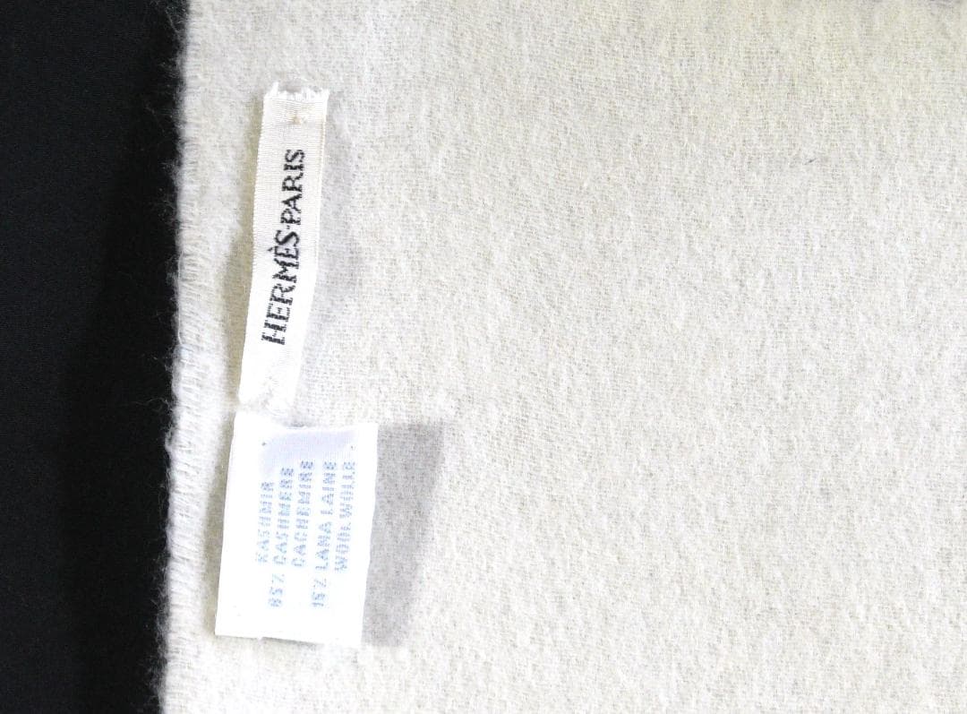 美品　HERMES エルメス　マフラー　 D604