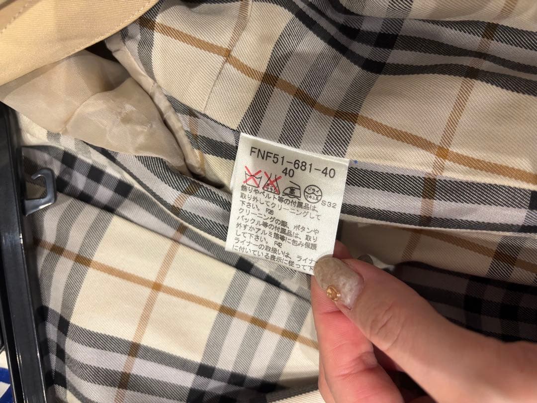 BURBERRY ブルーレーベル　ベージュ トレンチコート