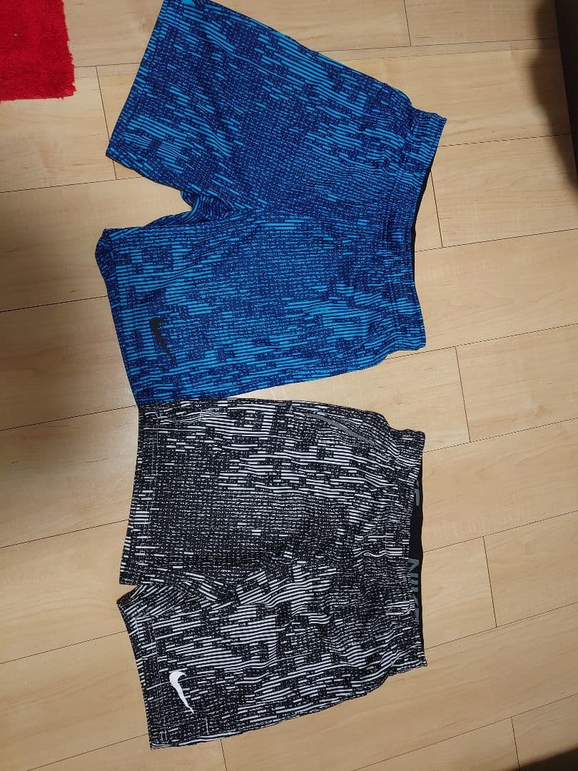 Nike トレーニングTシャツ　短パン　セット