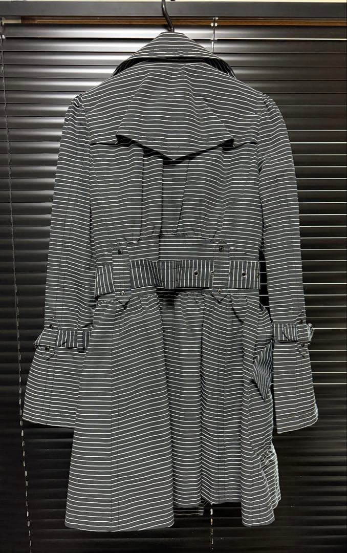 BURBERRY LONDON トレンチコート　レディース　総柄　長袖