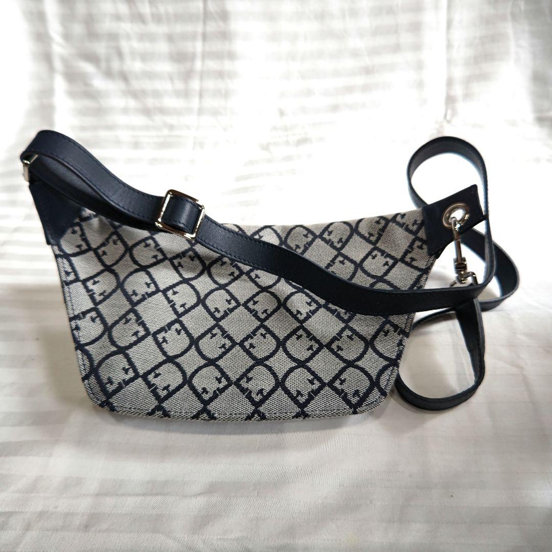 【極美品】フルラ FURLA ウエストポーチ