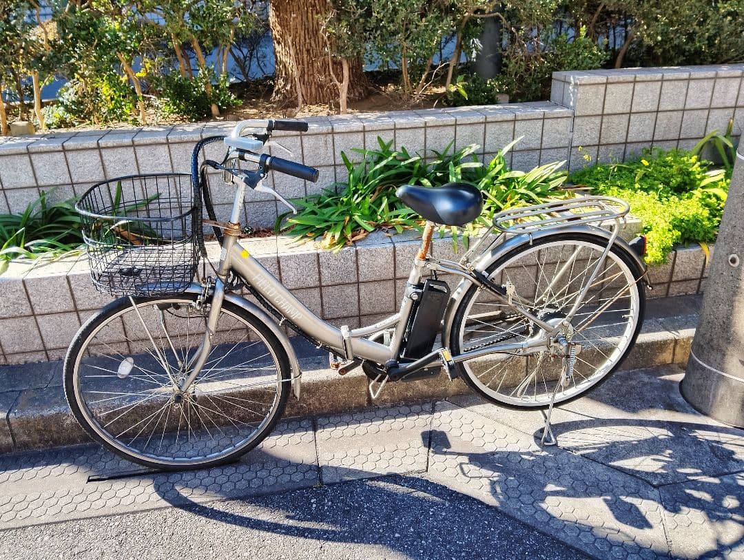 電動アシスト自転車 シティタイプ 26インチカゴ付　 バッテリー正常　5.8mA