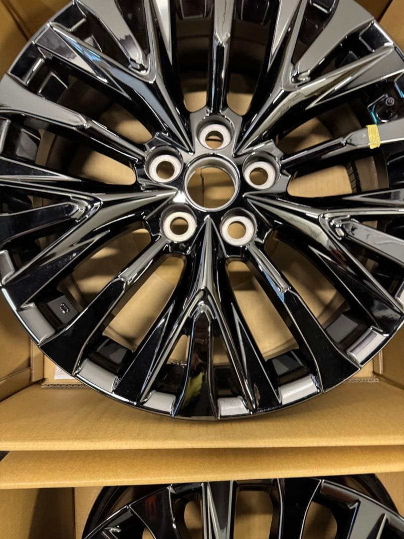 トヨタ純正19インチ 40系ヴェルファイア