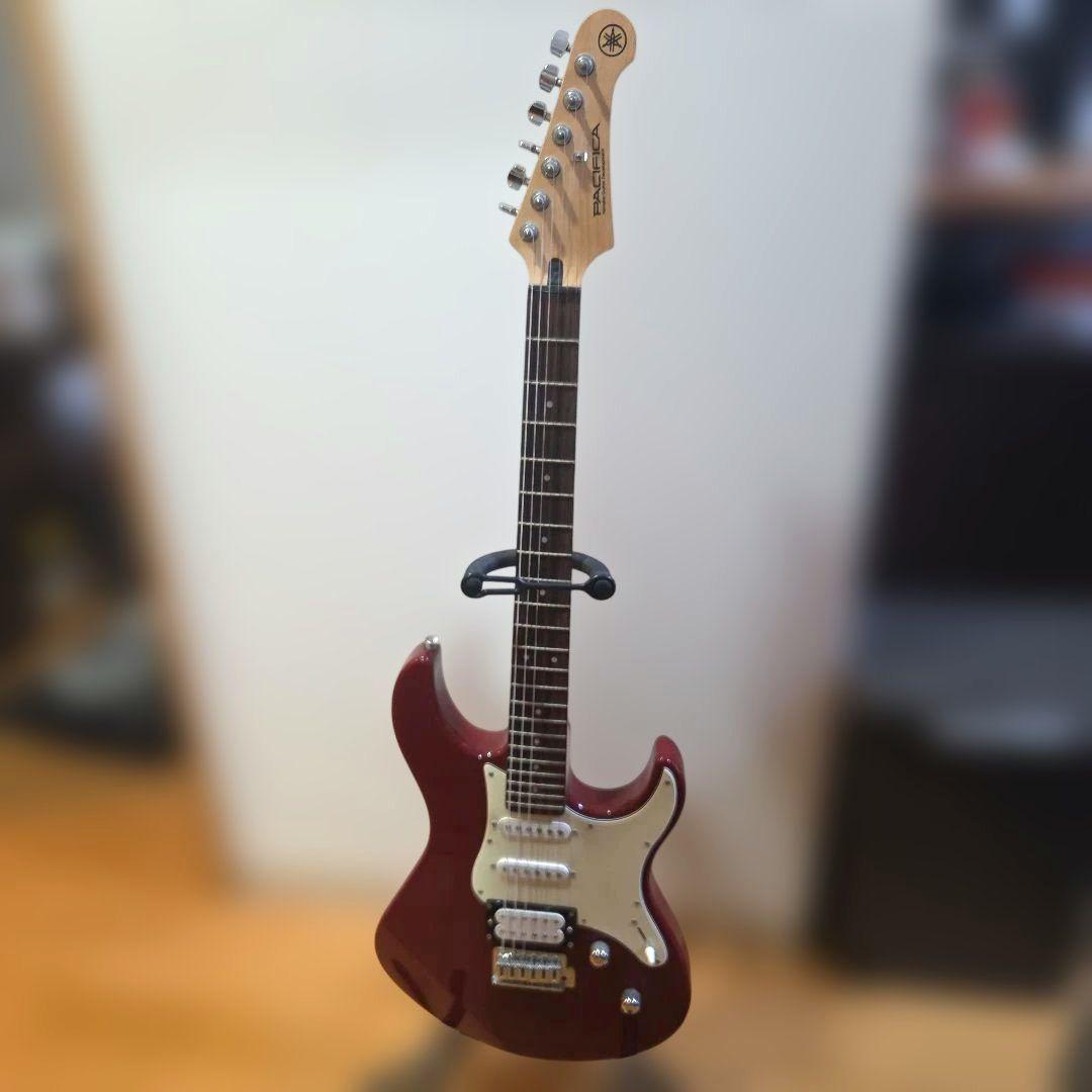 YAMAHA Pacifica PAC112V エレキギター