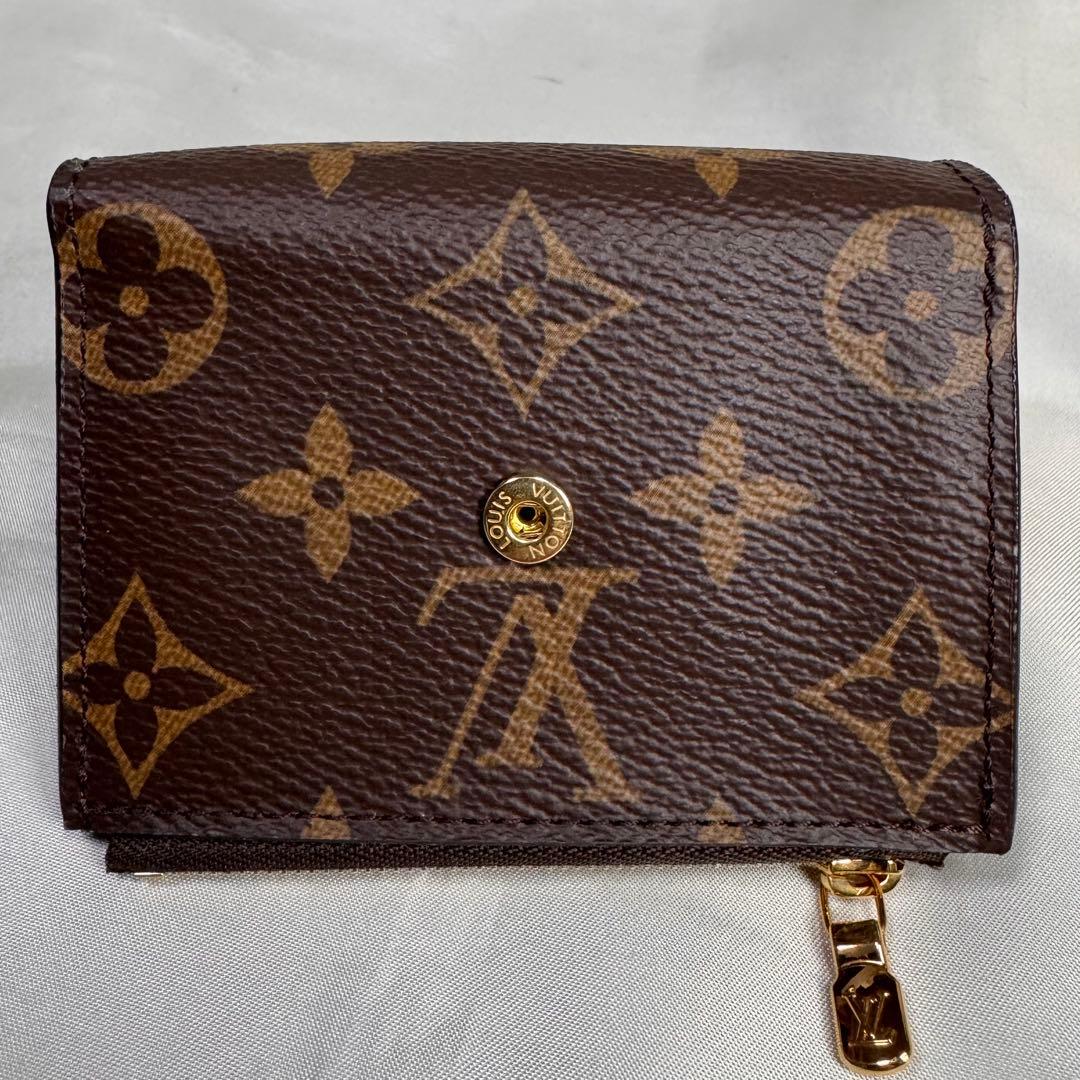 LOUIS VUITTON ルイヴィトン　モノグラム　ポルトフォイユゾエ美品