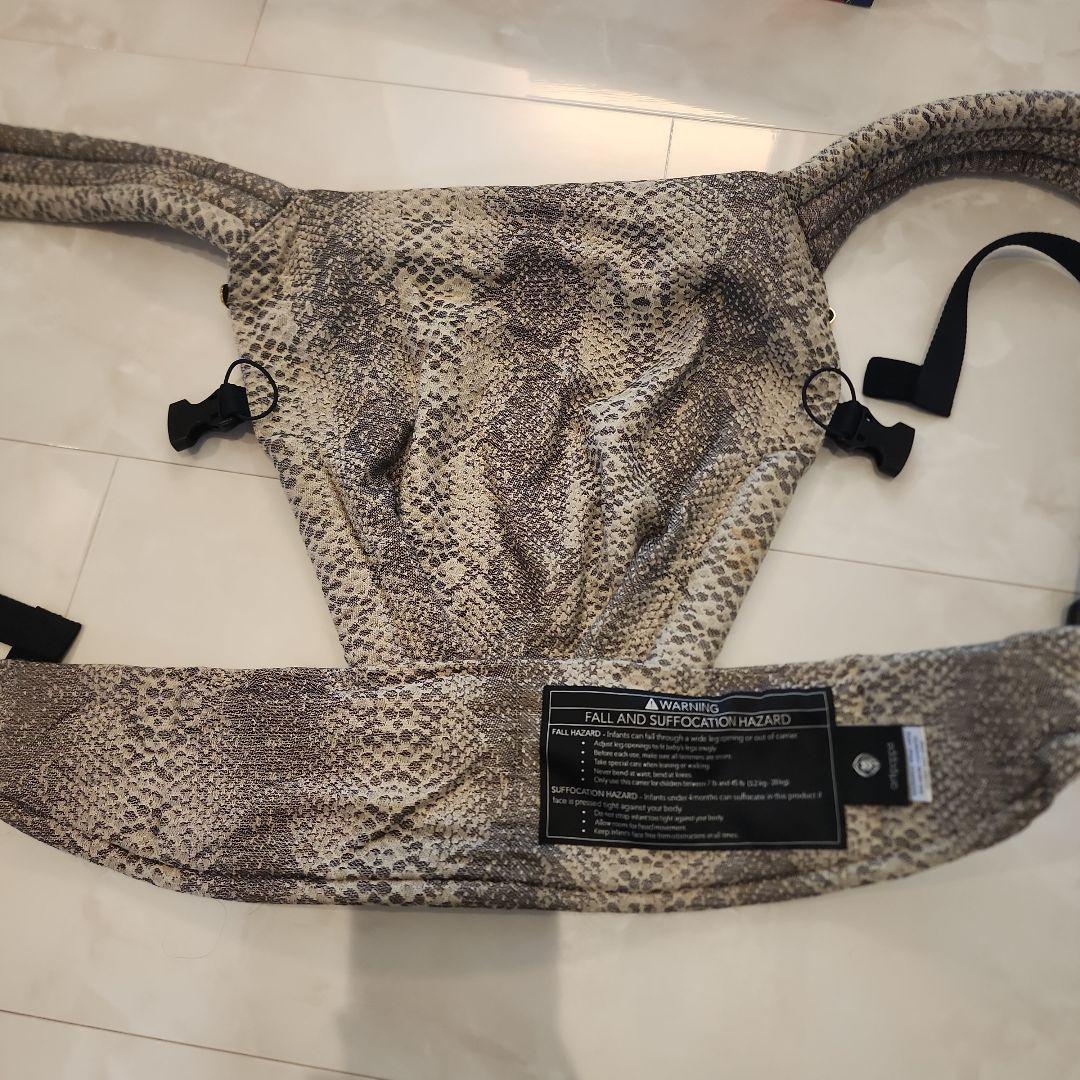 Artipoppe 抱っこ紐 スネイクムーンsnake moon 付属品あり