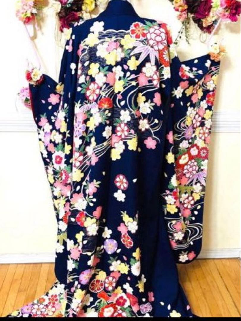 振袖正絹フルセット‼️豪華絢爛紺地×紫 手毬桜金彩金糸刺繍貴賓溢れてる⭐︎ご令嬢振袖