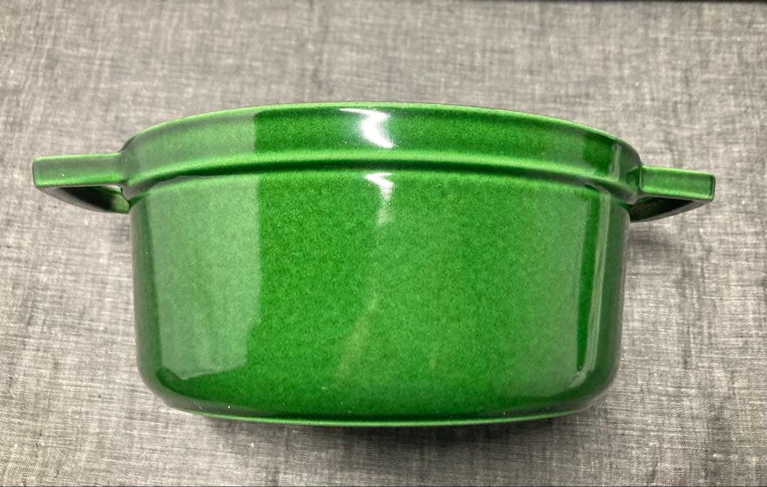ストウブ　ココットラウンド　18cm バジルグリーン