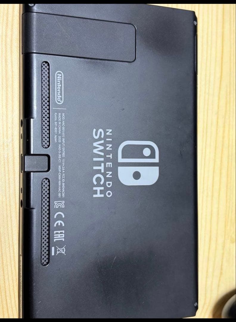 万*✨様 Nintendo Switch 本体 ブラック コントローラー付き