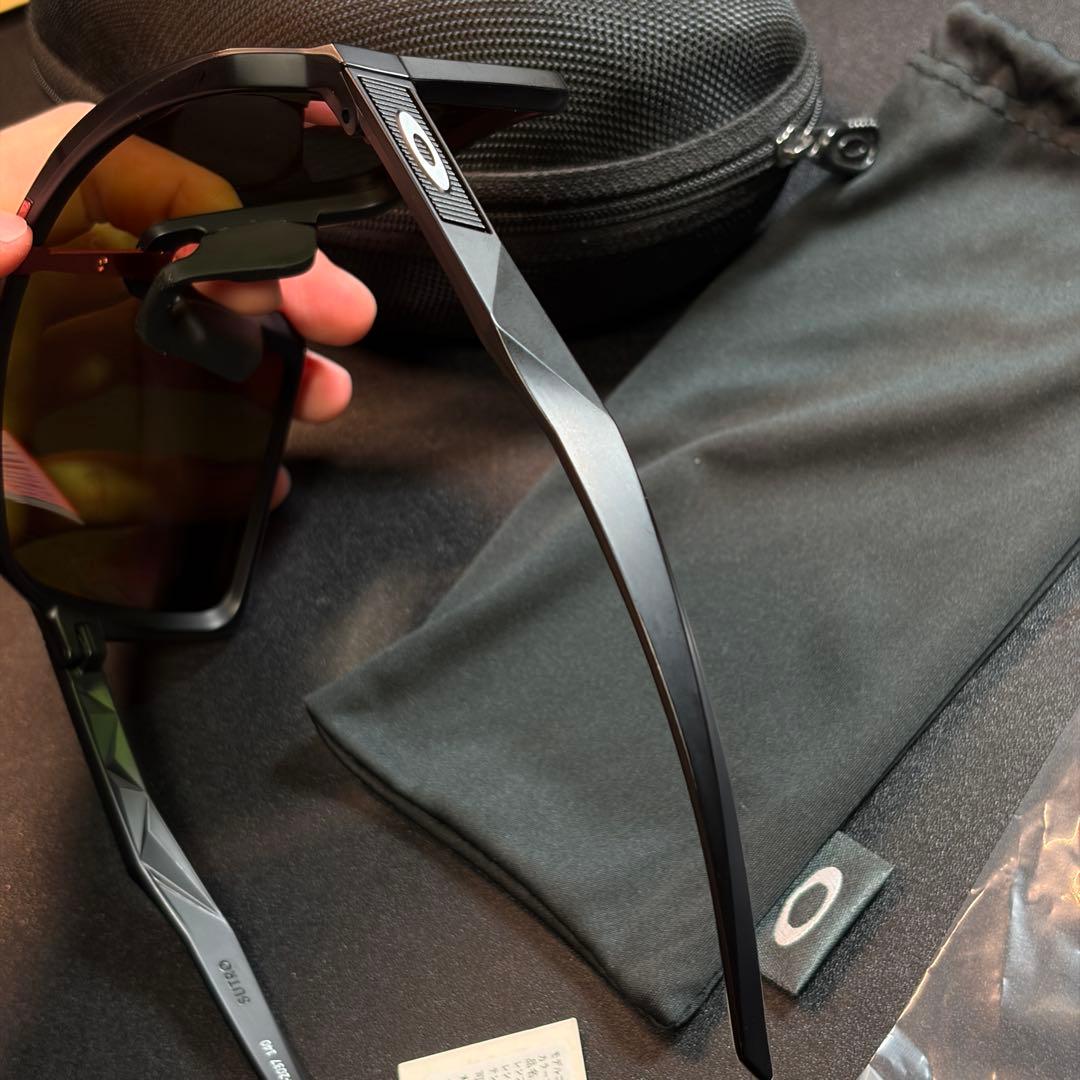 Oakley Sutro スポーツサングラス 【スートロ】　レッド