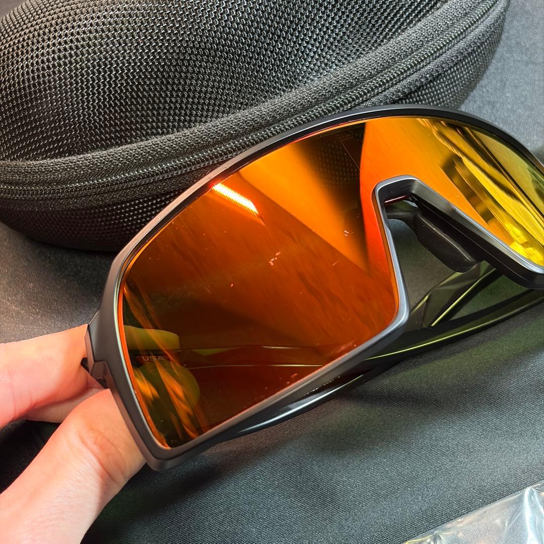 Oakley Sutro スポーツサングラス 【スートロ】　レッド