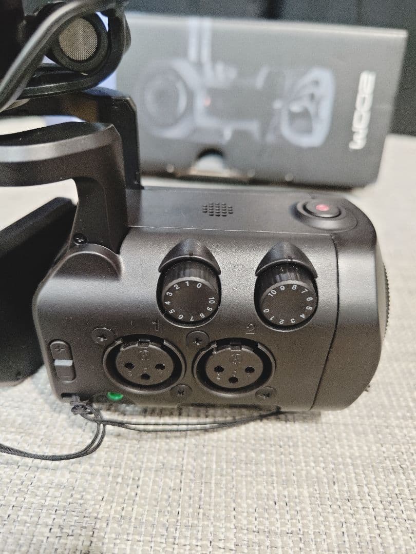 Zoom Q8n-4K ビデオカメラ 本体