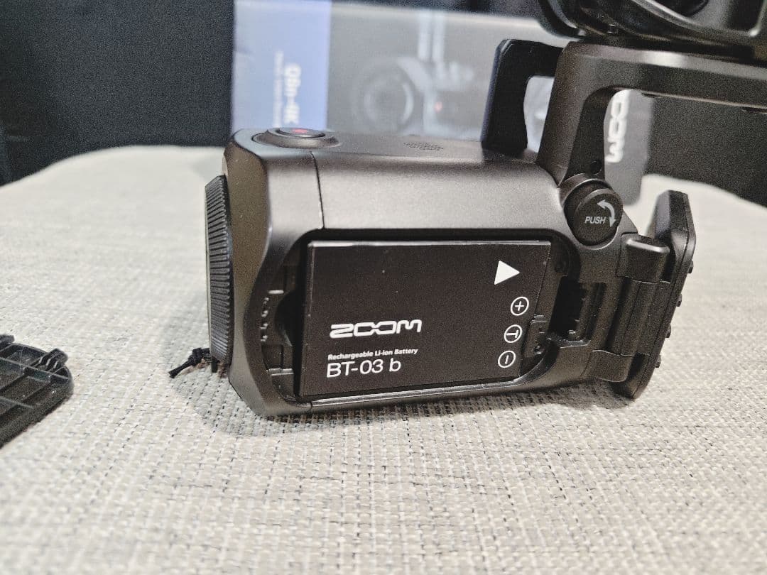 Zoom Q8n-4K ビデオカメラ 本体