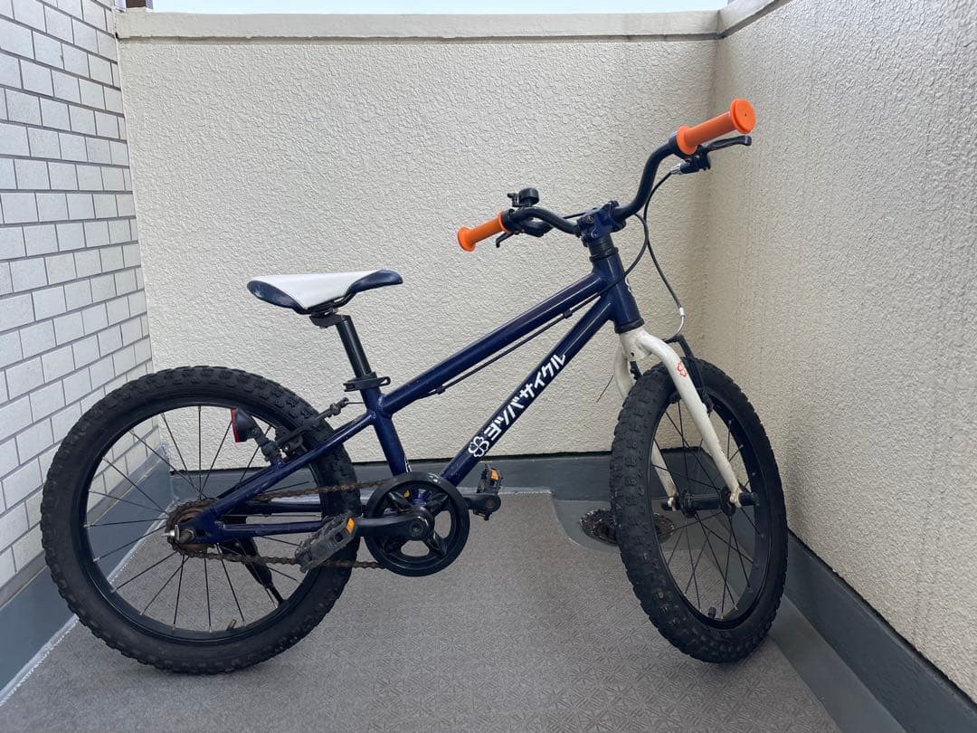 【グリップ新品】ヨツバサイクル　zero 18
