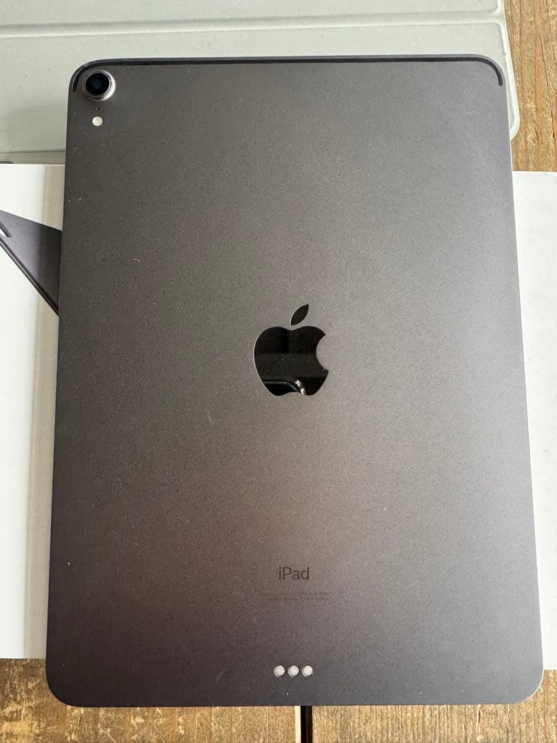 iPad Pro 11 第1世代 Wi-Fi 256GB＋純正キーボード＋ペン付