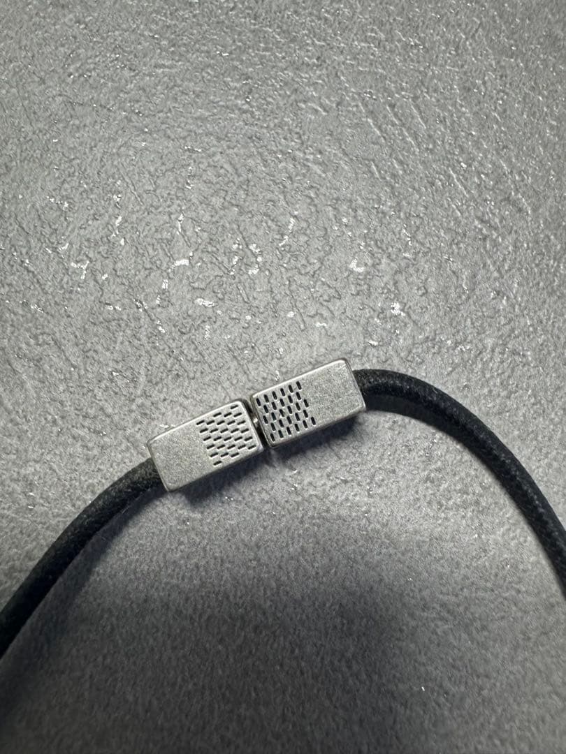 ヴィンテージLouis Vuitton シルバー キューブペンダントネックレス