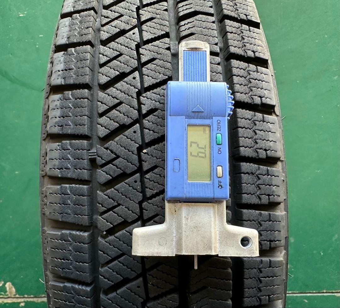 ナオ ブリヂストンBLIZZAK 155/65R14 VRX2 4本