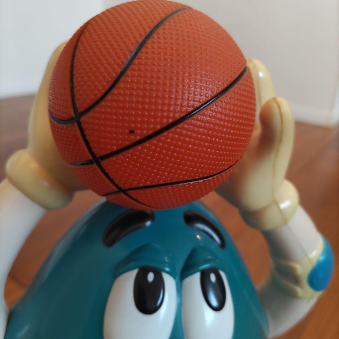 M&M's バスケットボール ディスペンサー　エムアンドエムズ