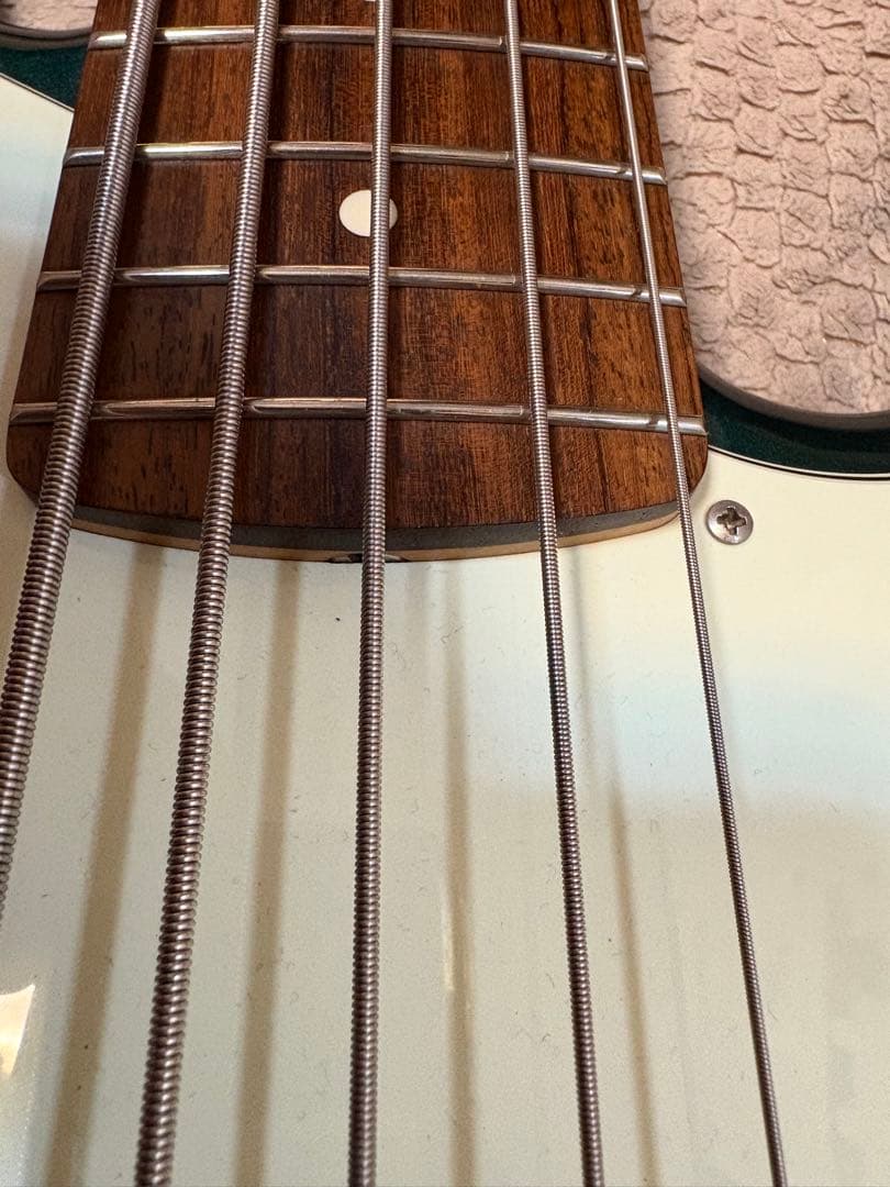 ベース Fender Japan Hybrid 60s JB V SGM