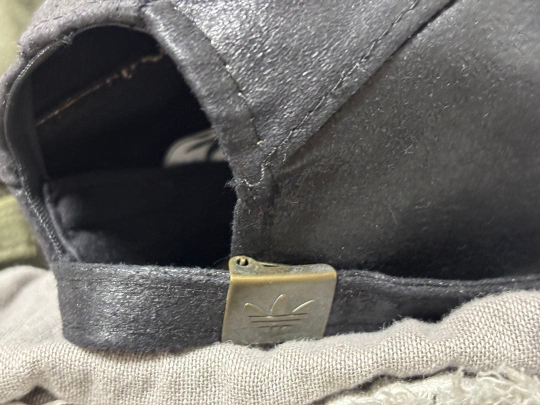 adidas adidas originalトレフォイル キャップ 古着 レザー