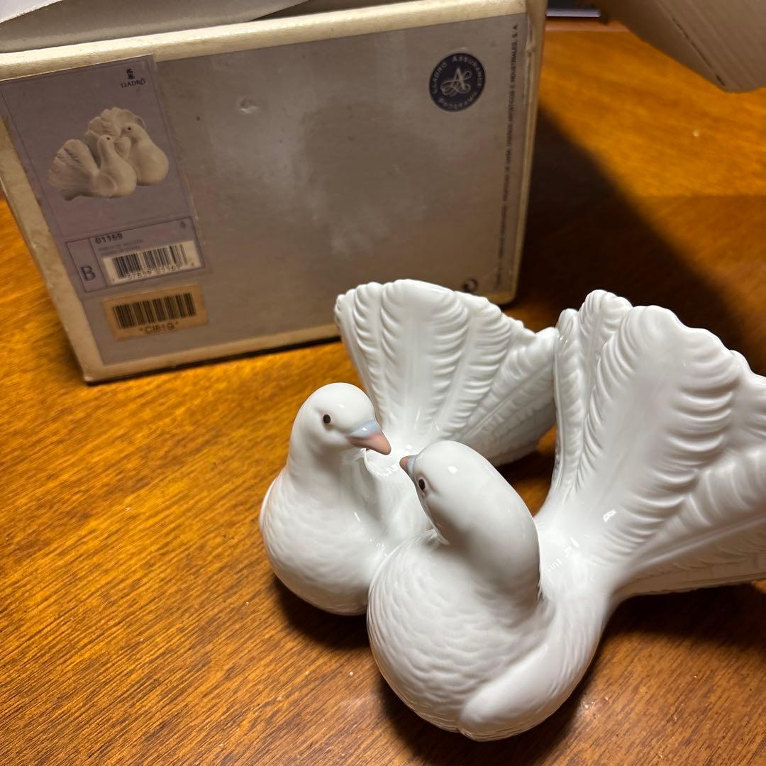 ハト　LLADRO couple of doves リアドロ　鳥　リヤドロ　鳩