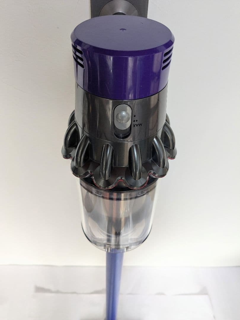 美品【55分稼働】ダイソン掃除機V10 SV12　㉓