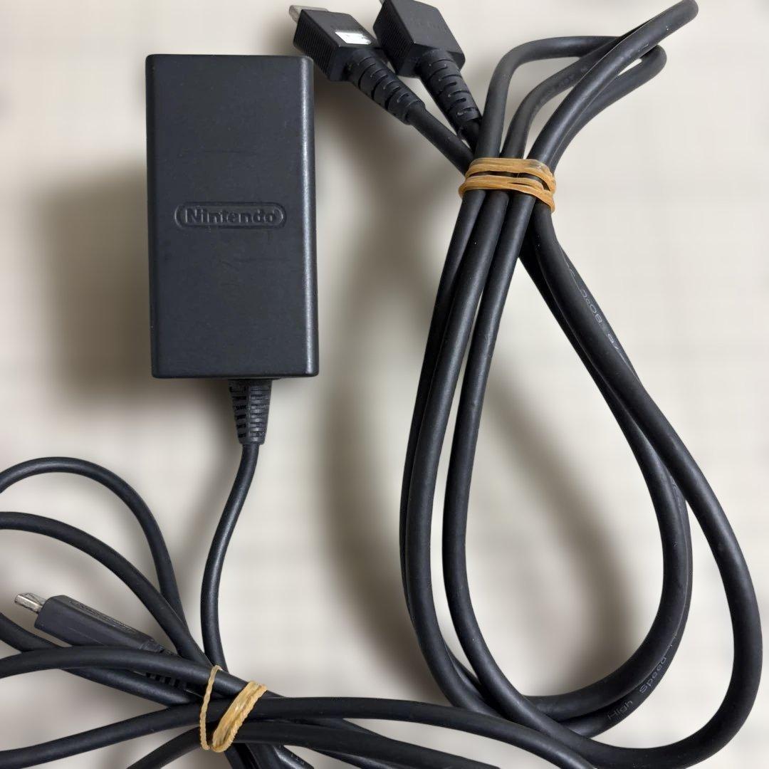 【充電量減少品】Nintendo Switch 赤 本体 ACアダプター付き