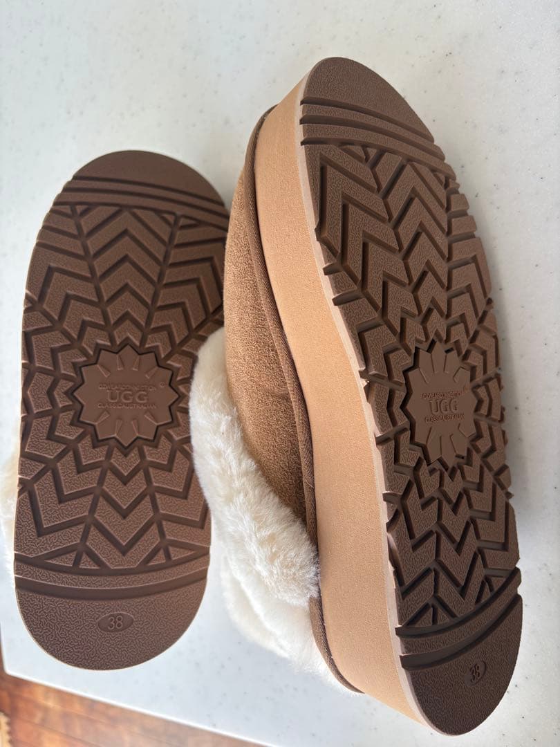 UGG ブーツ　オーストラリア限定　24.5cm