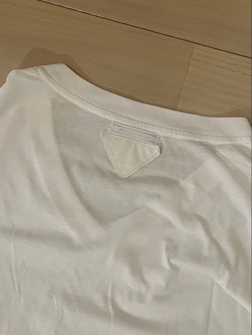 新品！PRADA 3パックTシャツ　Vネック　ホワイト