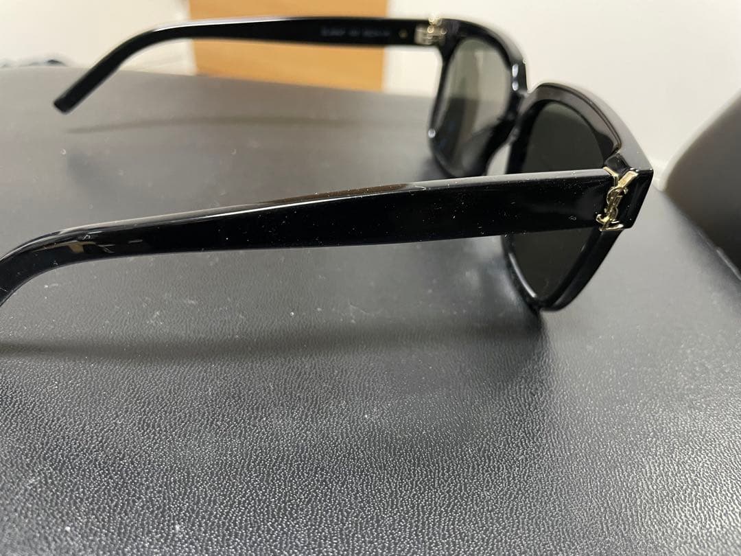 SAINT LAURENT サングラス　SL M40/F