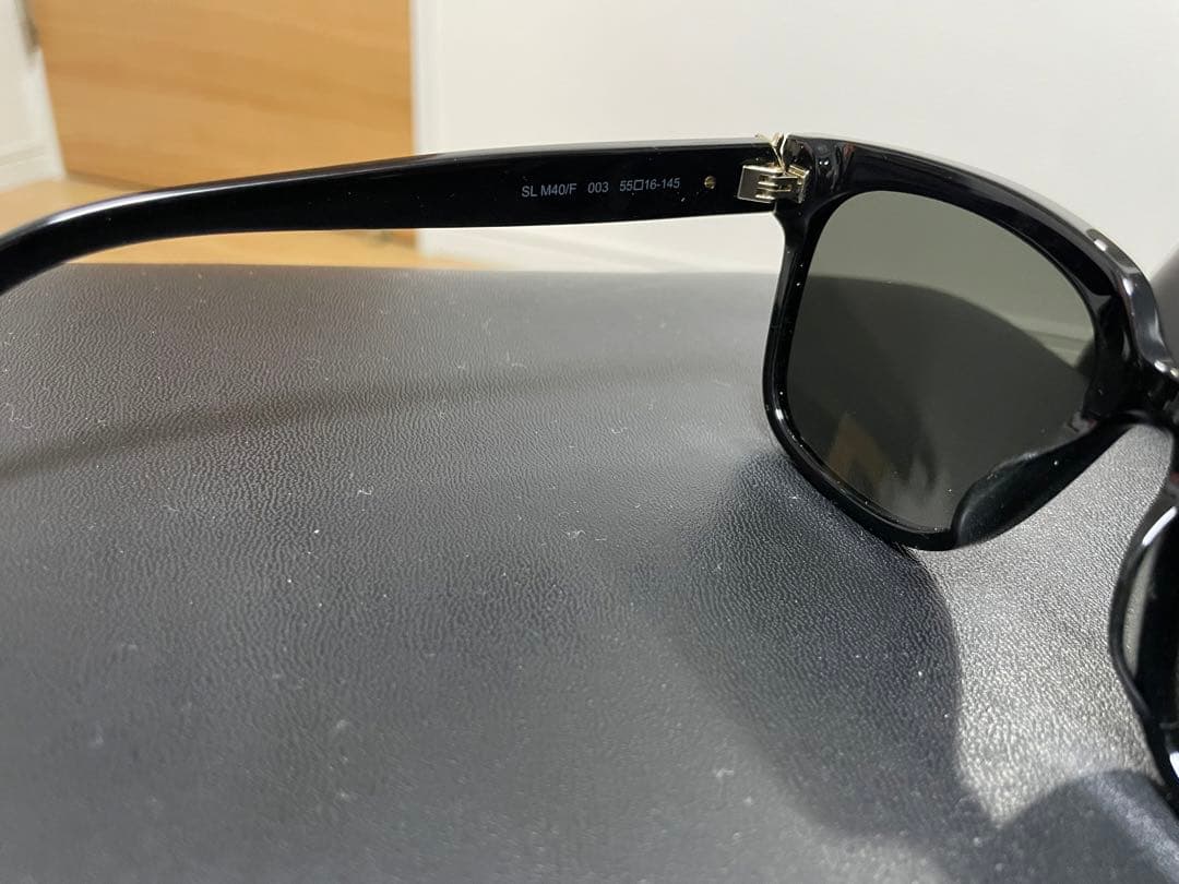 SAINT LAURENT サングラス　SL M40/F