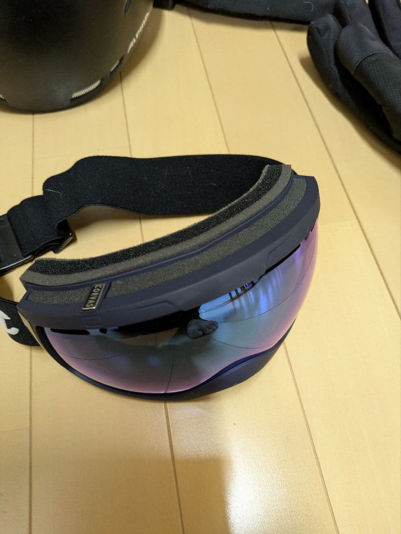 スノーボードウェアセット送料込み（上がLサイズ、下がＭサイズ）