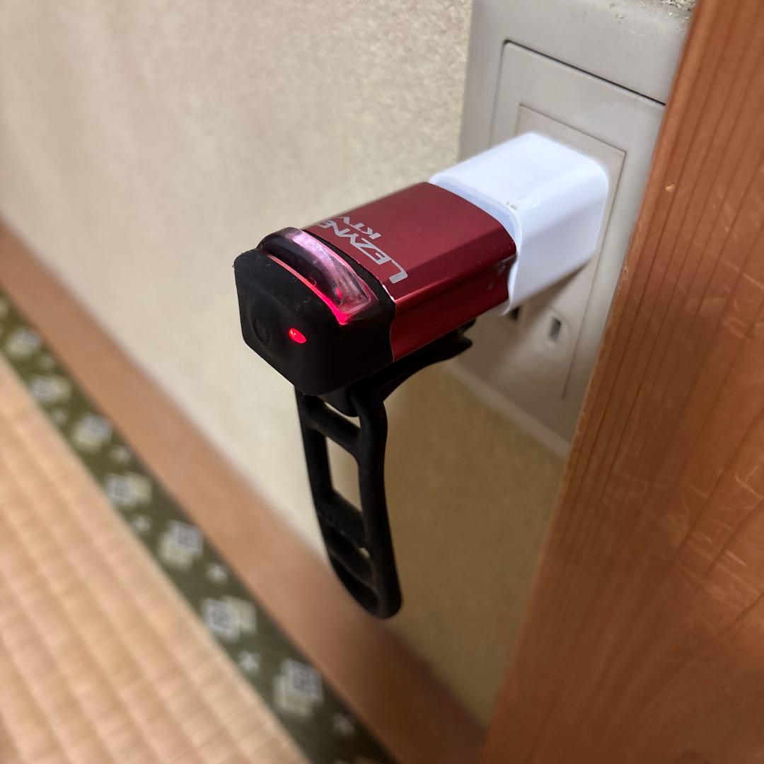 アクセサリー LEZYNE Lite Drive 1000XL LEZYNE KTV DRIV