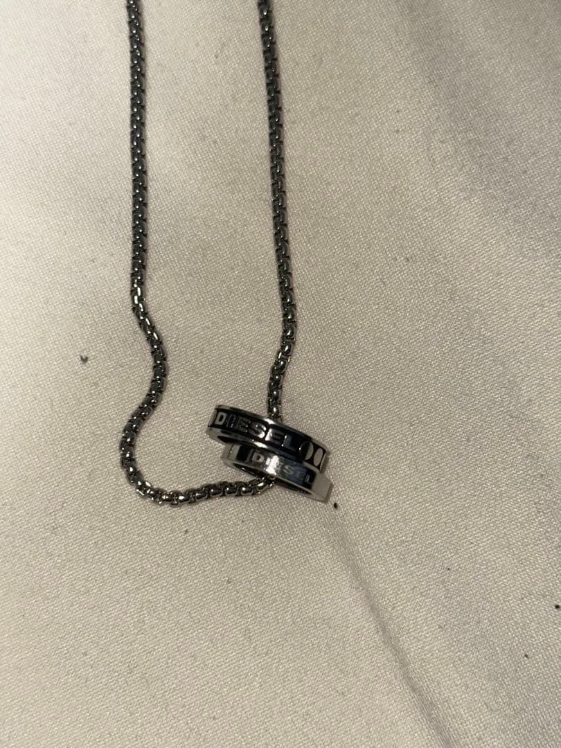 【美品】DIESELダブルリングネックレス 型番DX1168040