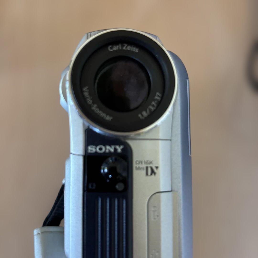SONY スーパーナイトショットDCR-PC105 美品