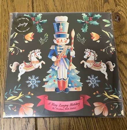 Laufey - Very Laufey Holiday 7インチ 2枚セット