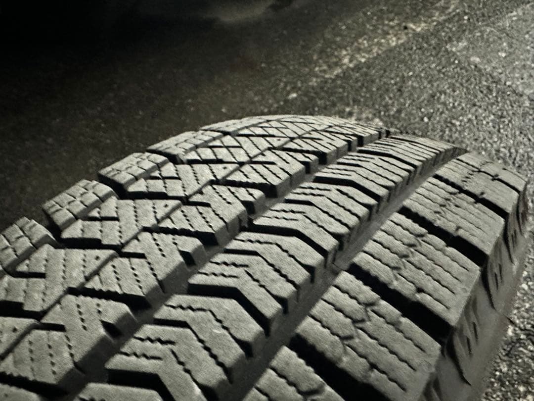 ブリヂストン スタッドレスタイヤ 15インチ165/65R15