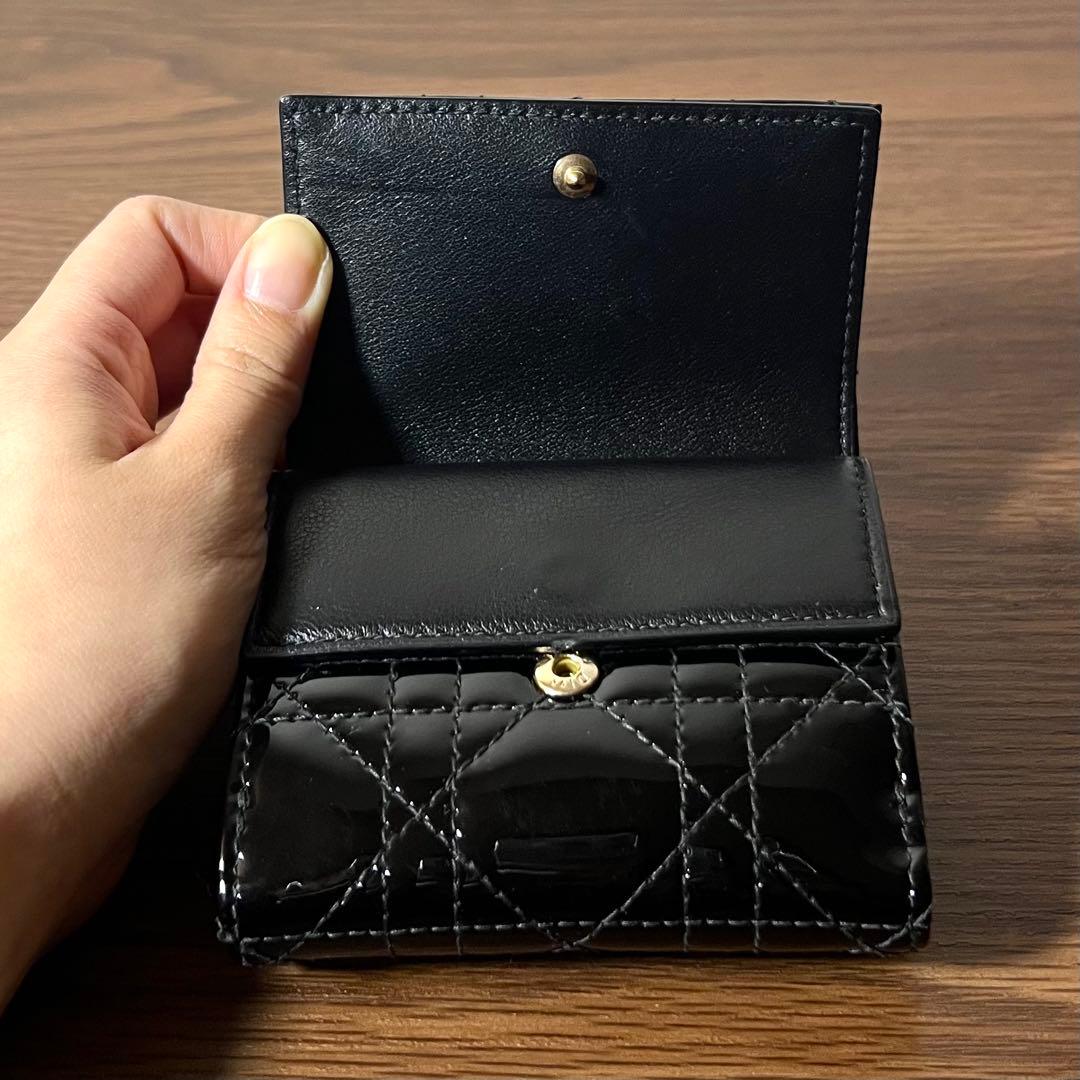 クリスチャンディオール 三つ折り財布 レディディオール カナージュ エナメル
