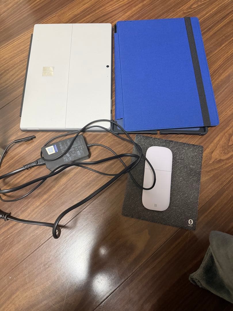 Windowsタブレット本体 Microsoft surface pro7 i3 128GB