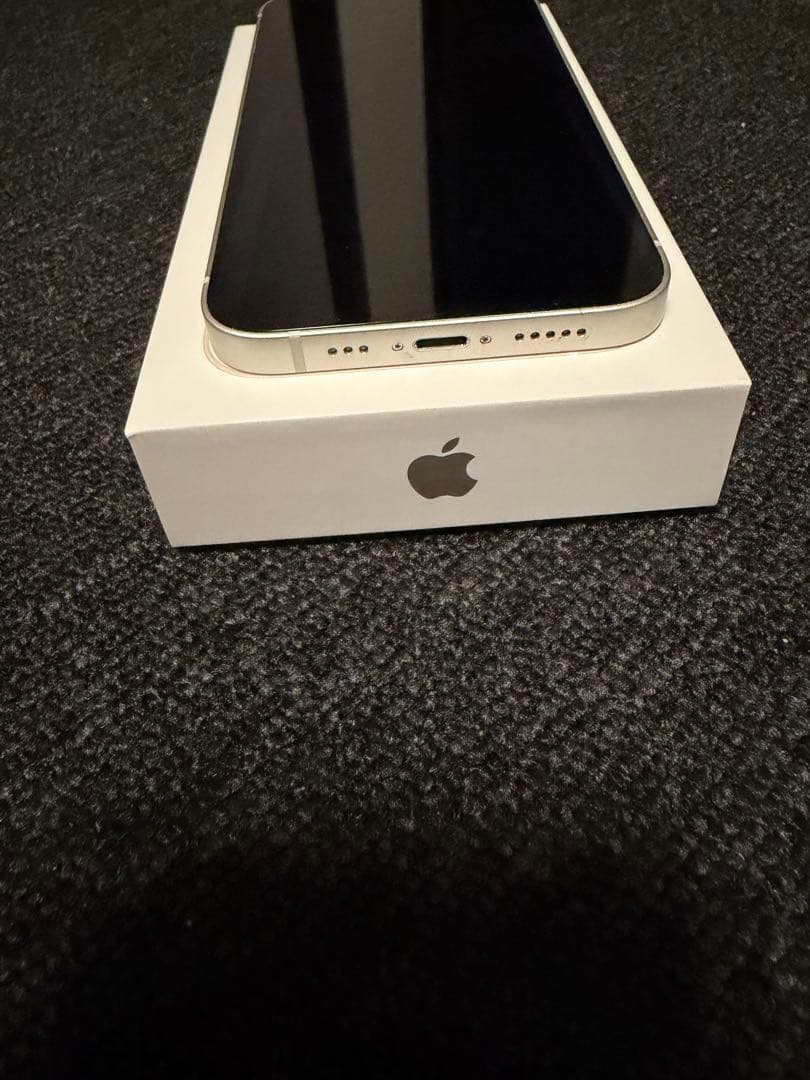 iPhone13 本体　128GB SIMロックなし　バッテリー78%