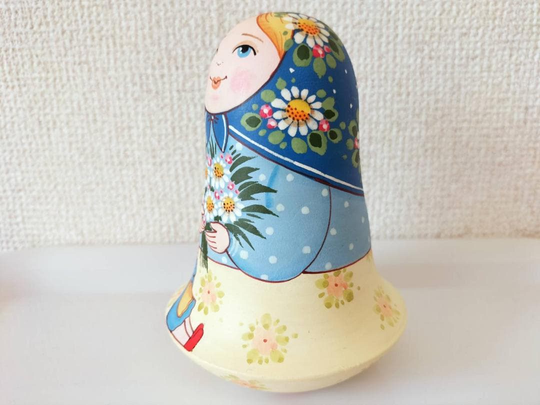 【IBN029】北欧ロシア雑貨の起き上がりこぼし イワンツォワ作