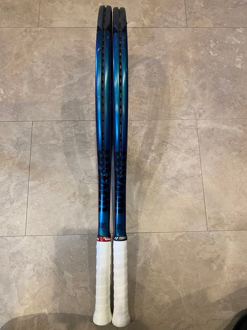 Wilson Ultra V4ラケット 2本セット グリップサイズ2