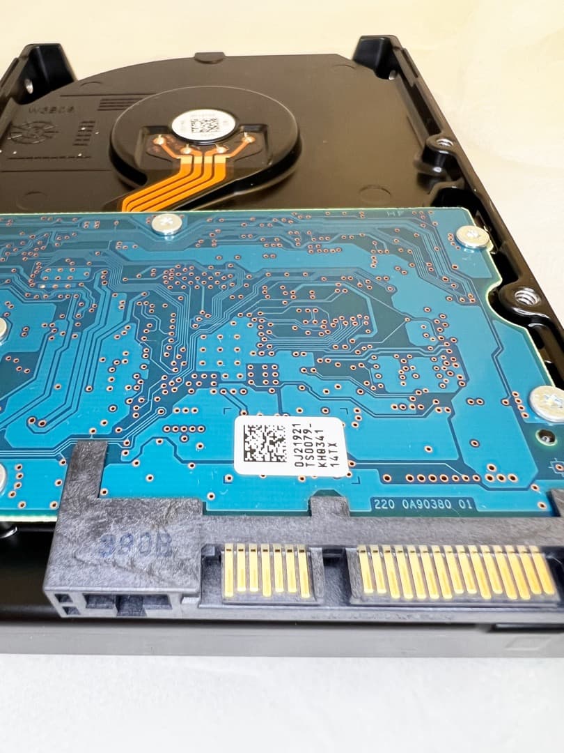 熊*明様 使用21回53時間！東芝DT01ACA300 3TB SATA600