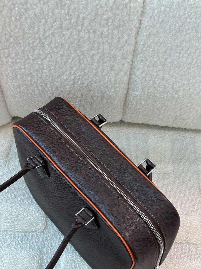 Hermes プリュム28 バッグ