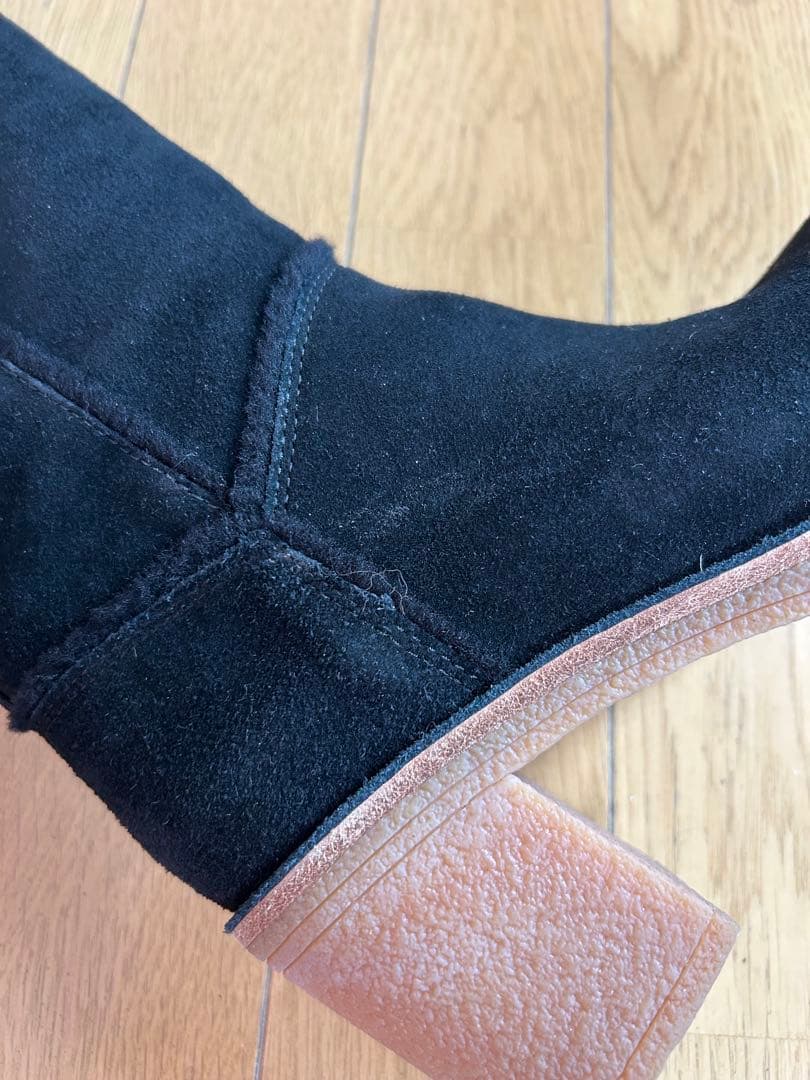 【☆しぇりー☆秘密のガーデン( *´艸｀) 】UGG ムートン ロングブーツ