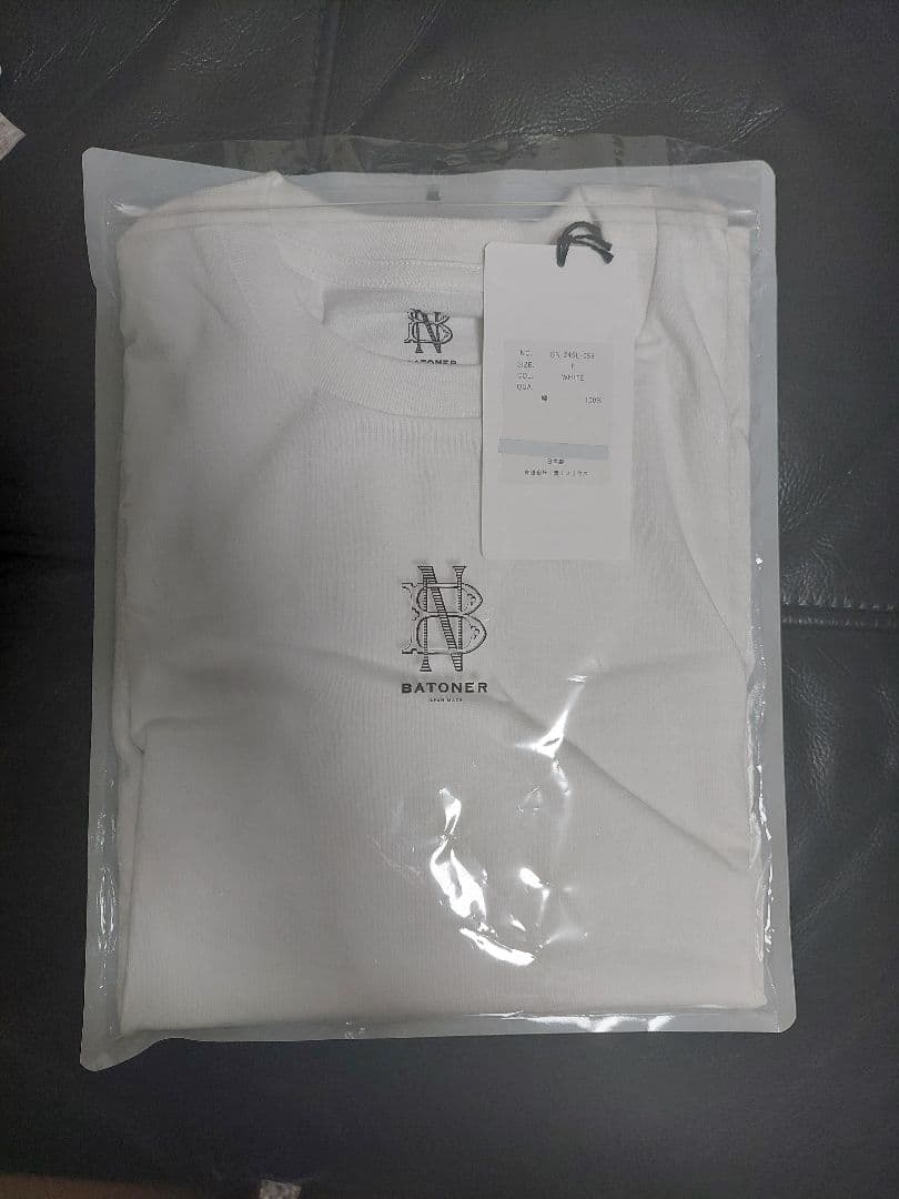 最終値下げ　新品未使用 BATONER コットンクルーネック Tシャツ バトナー