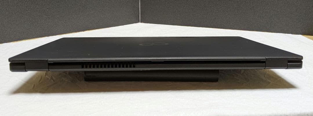 [ジャンク] LIFEBOOK U939/B (八世i5 / 8G / スト無)