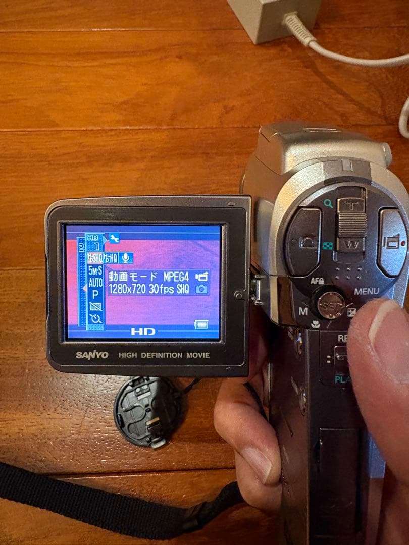 ビデオカメラ SANYO Xacti DMX-HD1A